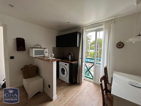 Location Appartement 2 pièces 24m² BENERVILLE SUR MER 14910 - Photo 2