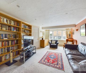 4 bedroom detached house to rent - Photo 1