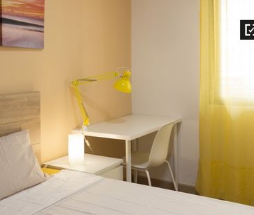 madrid, Community of Madrid 28025 - Photo 3