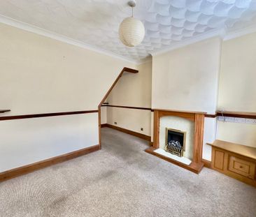 3 bedroom terraced house to rent - Photo 2