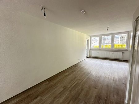 Perfekt für uns: günstige 3-Zimmer-Wohnung - Photo 3