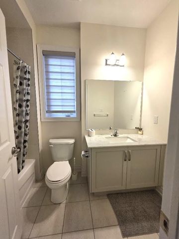 For Lease - 25 Munsie Drive, King, Ontario - Photo 5