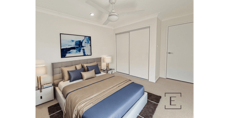 Sun Filled 4 Bedroom Brick Home. - Photo 3