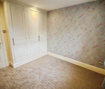 Main Street North, Aberford, Leeds - Photo 3