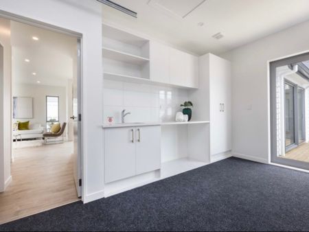 Modern Family Home with Style and Space - Photo 5