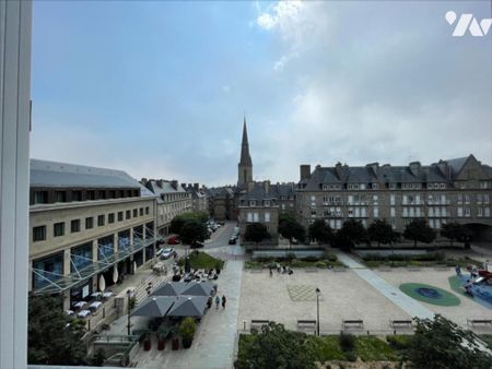 SAINT MALO Intra-Muros T3 de 65m² avec ascenseur - Photo 3