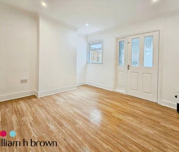 2 bedroom house to rent - Photo 2