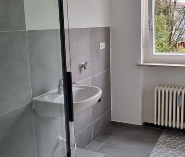 Kolbermoor: renovierte 3-Zimmer-Wohnung mit Balkon in ruhiger Lage ... - Photo 1