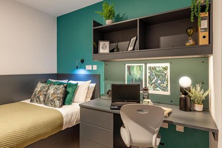 1 bedroom in a flat share to rent - Photo 5