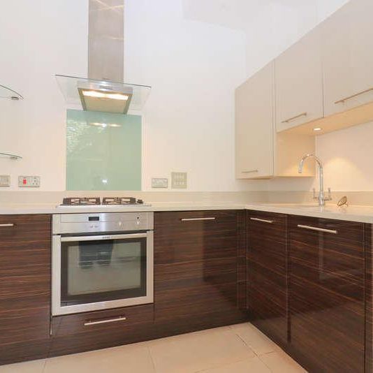 Langley Road, Surbiton, KT6 - Photo 1