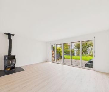 Modern 6.5-room family townhouse with lake view in Horgen – First o... - Photo 3