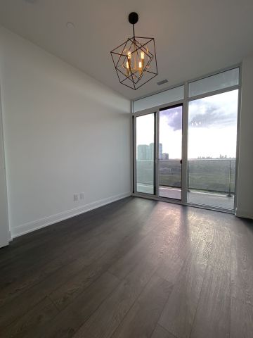 For Lease - 70 Annie Craig Drive Unit# 1210, Toronto, Ontario - Photo 4