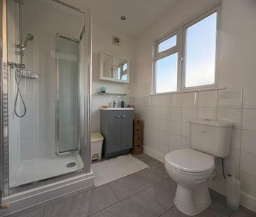 Studio to rent - Photo 6