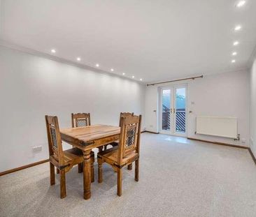 Wheelwright Close, Bushey, WD23 - Photo 5