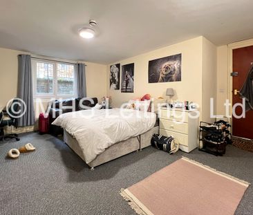 8 Bedroom Mid Terraced House for rent in Regent Park Terrace - Photo 2