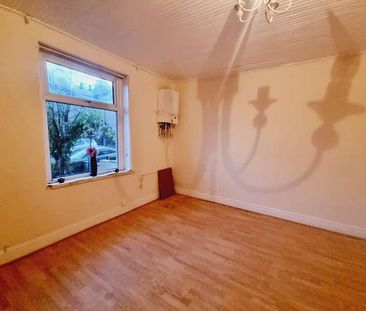 Kensington Street, Bradford, BD8 - Photo 2