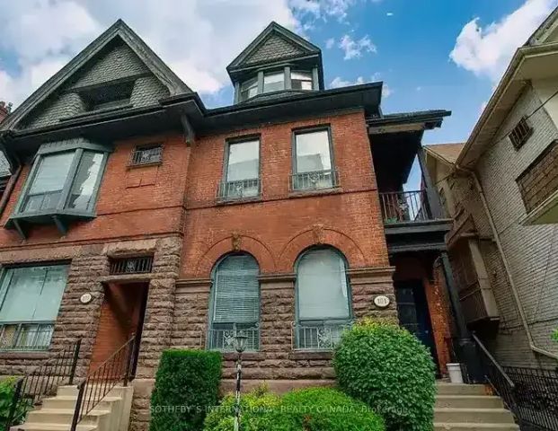 101 Spadina Road #LOWER | 101 Spadina Road, Toronto - Photo 1