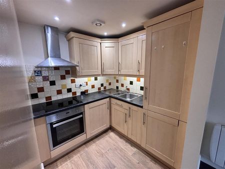 1 bedroom flat to rent - Photo 5