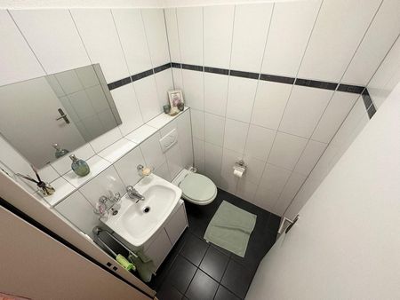 Gemütliche Wohnung mit Balkon im Zentrum von Bad Ragaz - Photo 4