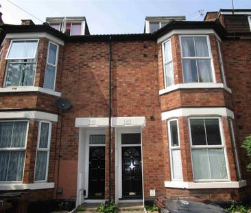 1 bedroom in a house share to rent - Photo 4