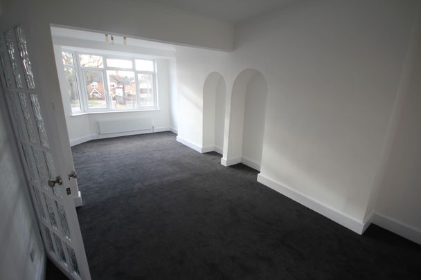 Harlington Road, Uxbridge, UB8 - Photo 1