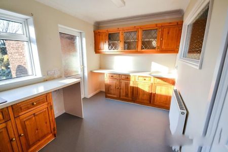 Hemswell Avenue, Hull - Photo 5