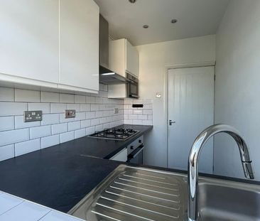 3 Bed Semi-Detached House, Gilbertstone Avenue, B26 - Photo 5