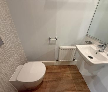 2 bedroom terraced house to rent - Photo 6