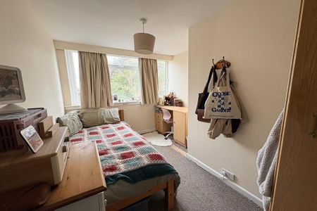 6 bedroom townhouse to rent - Photo 4