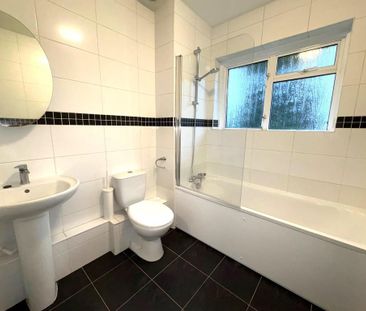 2 bedroom maisonette to rent - Photo 4