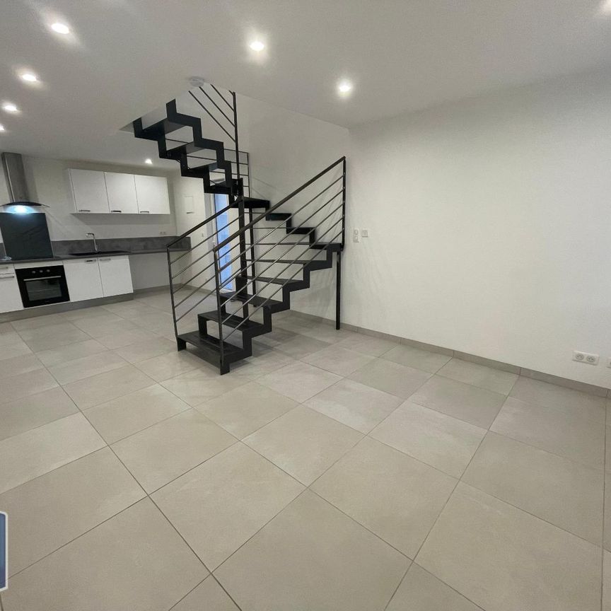 Location Appartement 4 pièces 72m² LES PENNES MIRABEAU 13170 - Photo 1