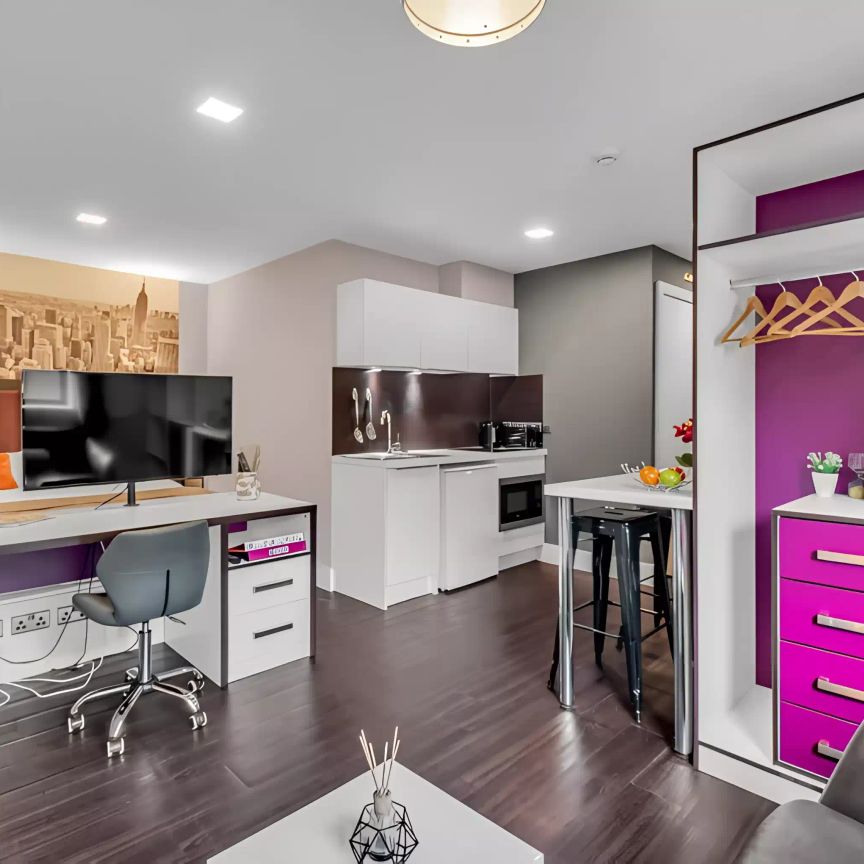 Elegance Apartment - Photo 1