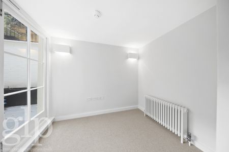 3 Bedroom Flat, Gower Street, Bloomsbury, WC1E - Photo 4