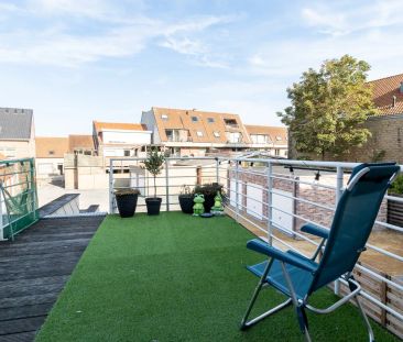 Ruim duplex appartement met zonnig terras in centrum Koekelare - Photo 4