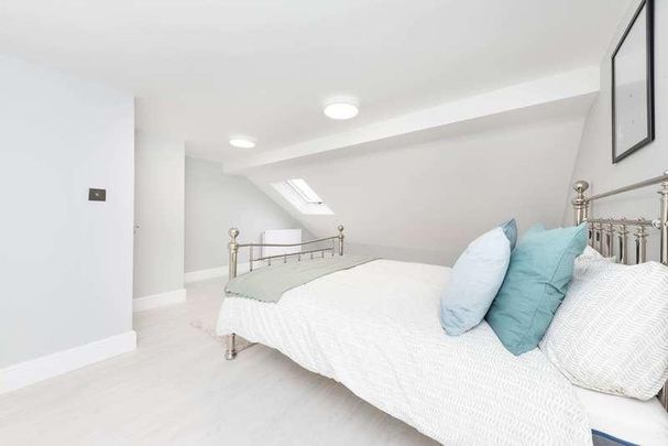 Coleraine Road, Hornsey, N8 - Photo 1