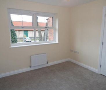Haymans Corner, Mansfield Woodhouse, Mansfield, Nottinghamshire, NG19 - Photo 2
