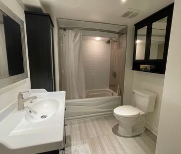 For Lease - 63 Cecil Crescent Unit# Bsmt, Whitchurch-Stouffville, O... - Photo 3