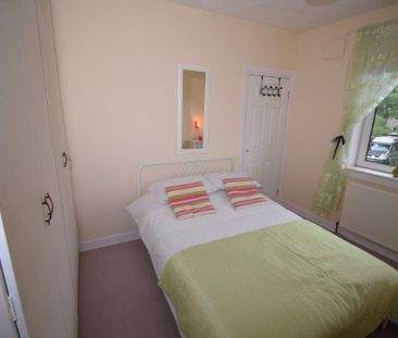 2 Bed Flat, Carrick Knowe Gardens, EH12 - Photo 2