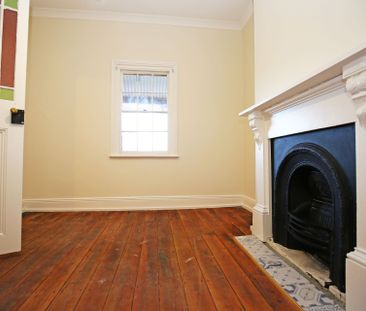 3 Bedroom home close to the CBD - Photo 5
