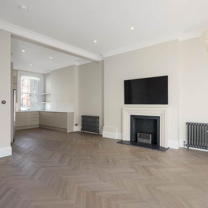 5 bedroom terraced house to rent - Photo 1