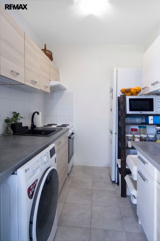 Pronájem bytu 1+kk v osobním vlastnictví 34 m², Chotětov - Photo 3