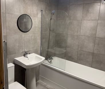 Room in a Shared House, Sarehole Road, B28 - Photo 2