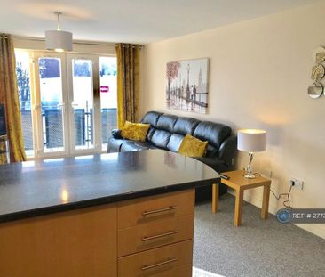 2 bedroom flat to rent - Photo 3