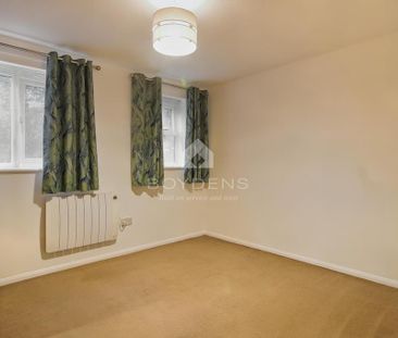 2 bedroom maisonette to rent - Photo 2