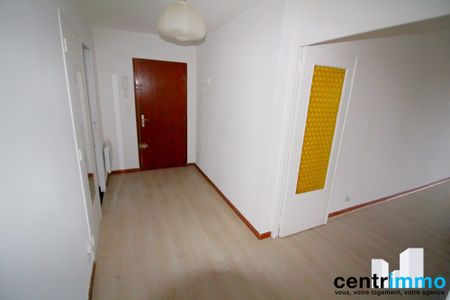 Location Appartement 4 pièces 94m² MONTPELLIER 34000 - Photo 2
