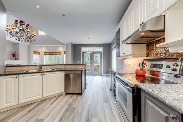 For Lease - 169 Spring Azure Crescent, Oakville, Ontario - Photo 1