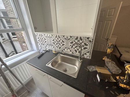 Studio to rent - Photo 5