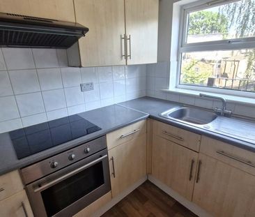 2 bedroom flat to rent - Photo 6