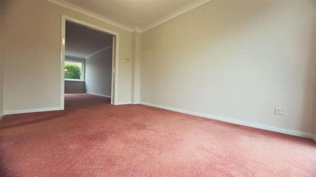 Darley Road, Ferndown, BH22 - Photo 1