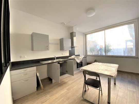 APPARTEMENT T3 AVEC TERRASSE - CASTRES CENTRE - Photo 1